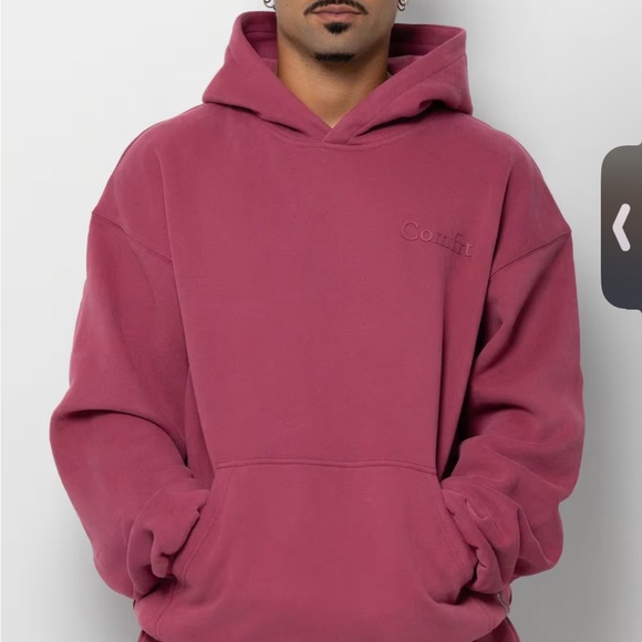 NIB Comfrt Limited Edition Minimalist Hoodie in Berry Sz medium. Sold out online - Picture 5 of 5